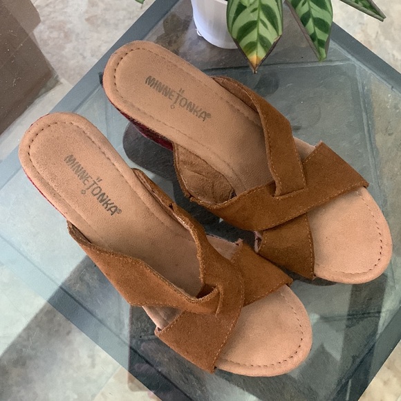 🔥1/2 of Summer Sale!🔥 MINNETONKA WOMEN'S KYLIE SANDAL - Picture 9 of 11